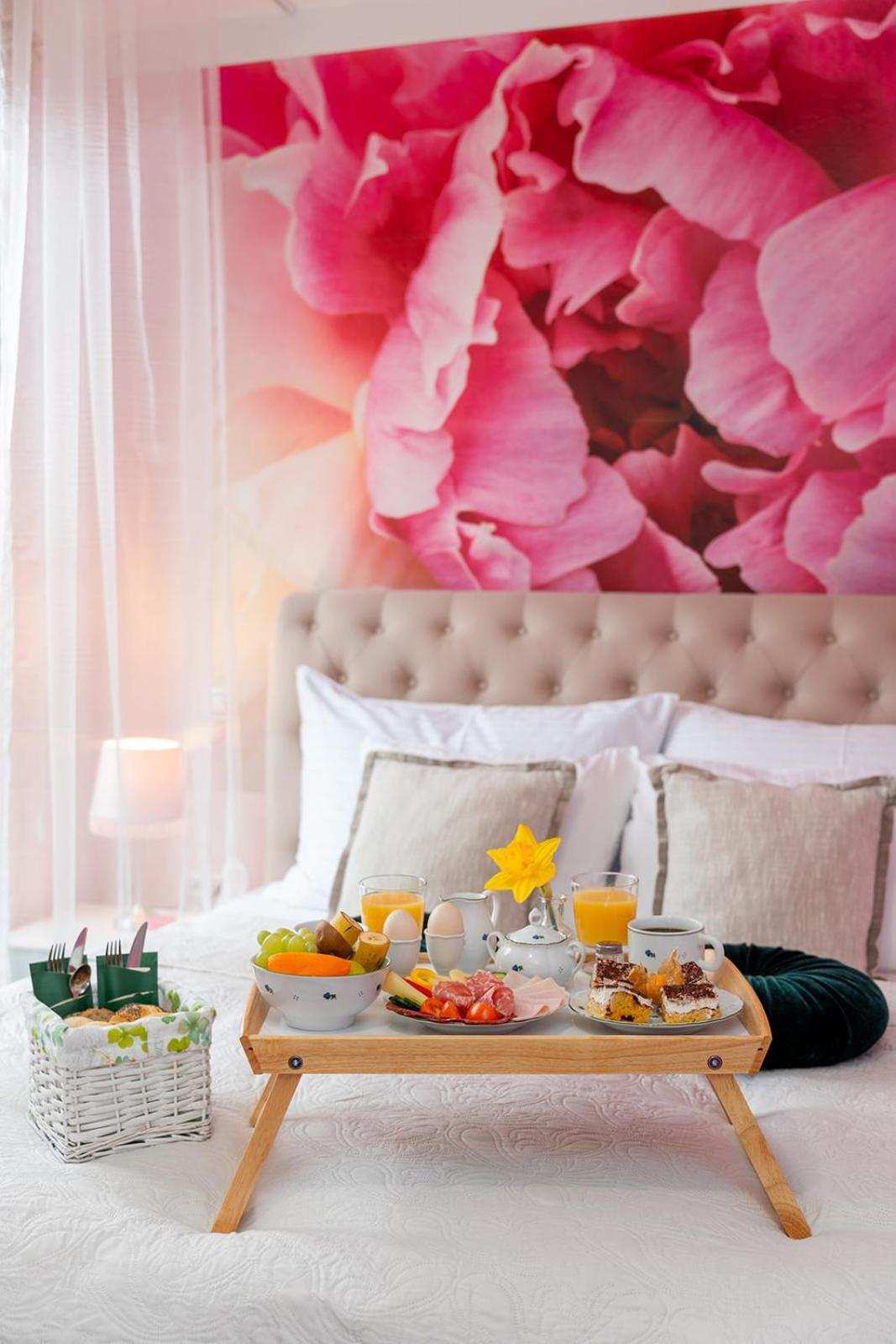 Design Hotel Romantick Trebon Ngoại thất bức ảnh